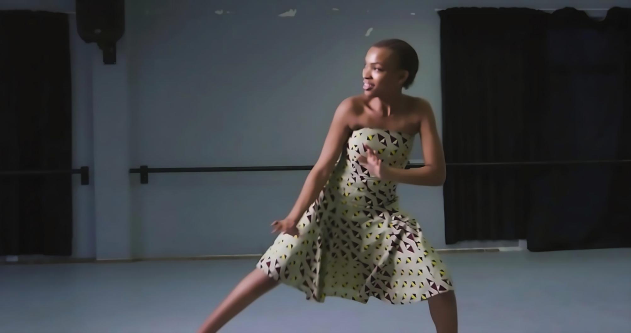 Danseur de jazz en mouvement gracieux